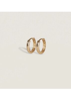 Kinn Studios petite huggie earrings